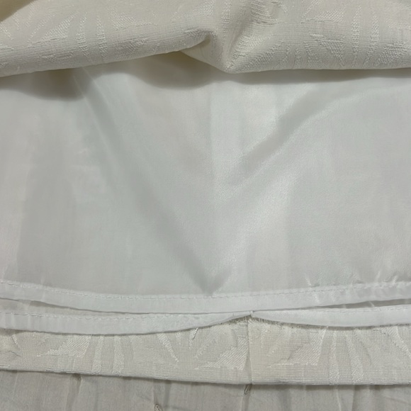 Off white mini skirt, cotton, polyester. Never worn. With tags - Picture 2 of 4